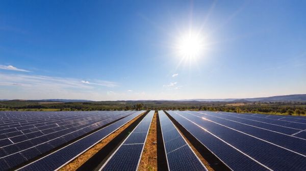 Découvrez l'importance des panneaux solaires photovoltaiques pour une énergie durable